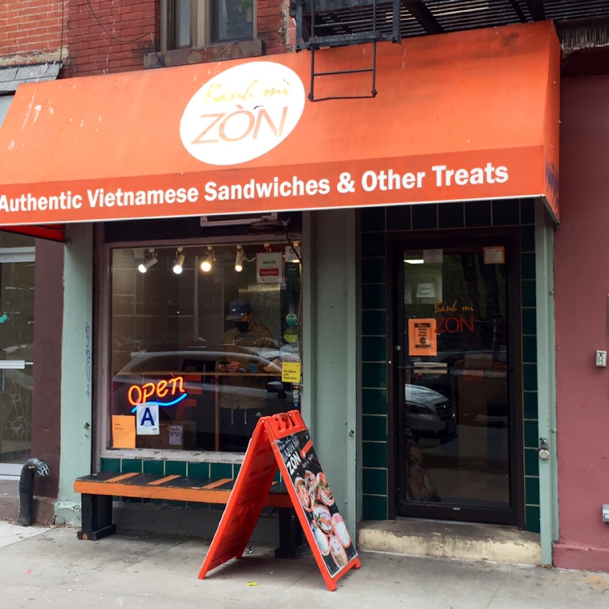 Banh Mi Zon photo
