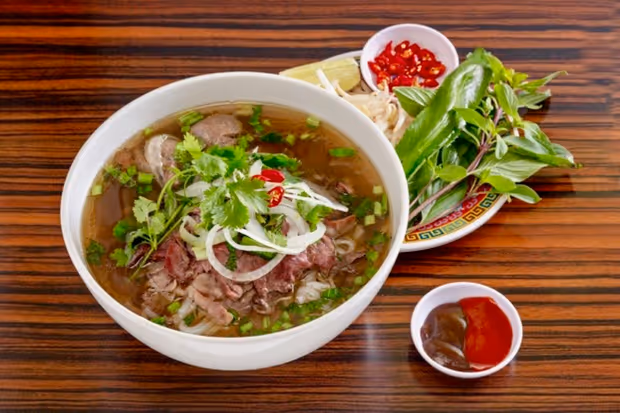 Pho Bom photo