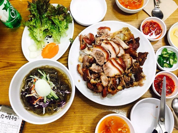 영동족발 (Yeongdong Jokbal) photo